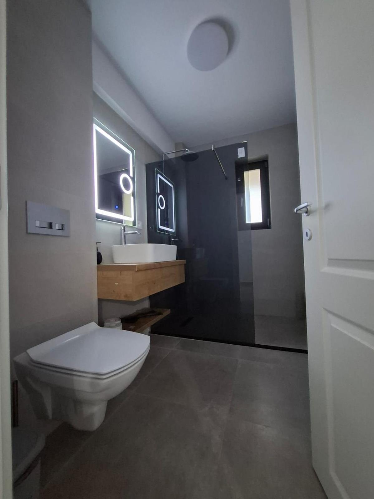 Confort Aparthotel Iasi Exterior foto